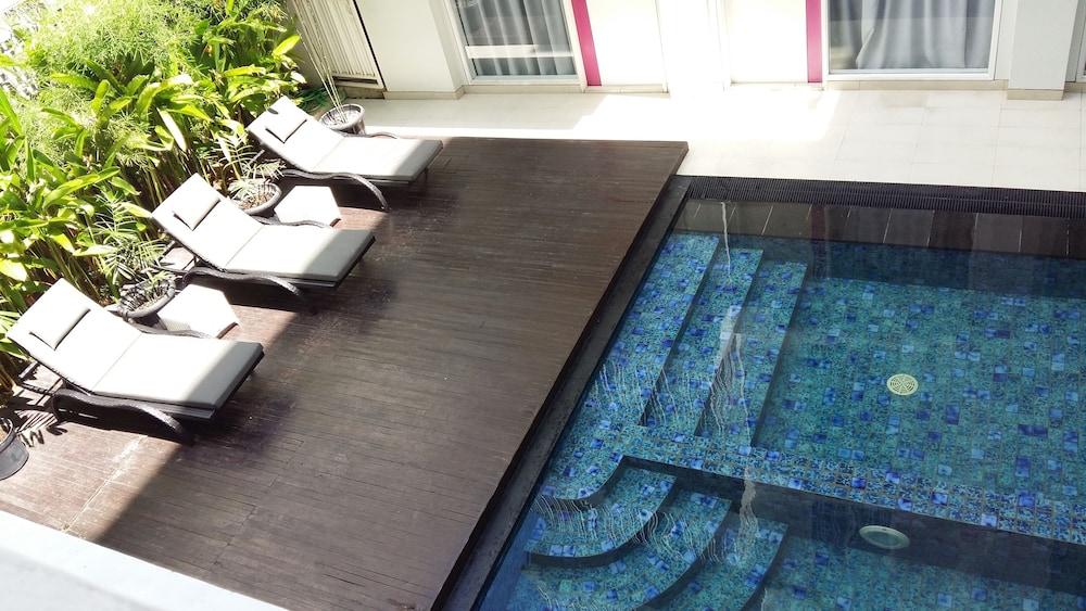 Favehotel Kuta Square Buitenkant foto